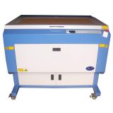 31" x 20" (800mm x 500mm) Maquina Grabadora Laser (60 Watt) - Con juego de accesorios